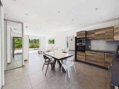 Vente maison 4 pièces Saint-Vallier-de-Thiey (06460)