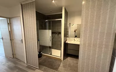 Issy-Les-Moulineaux (92130)