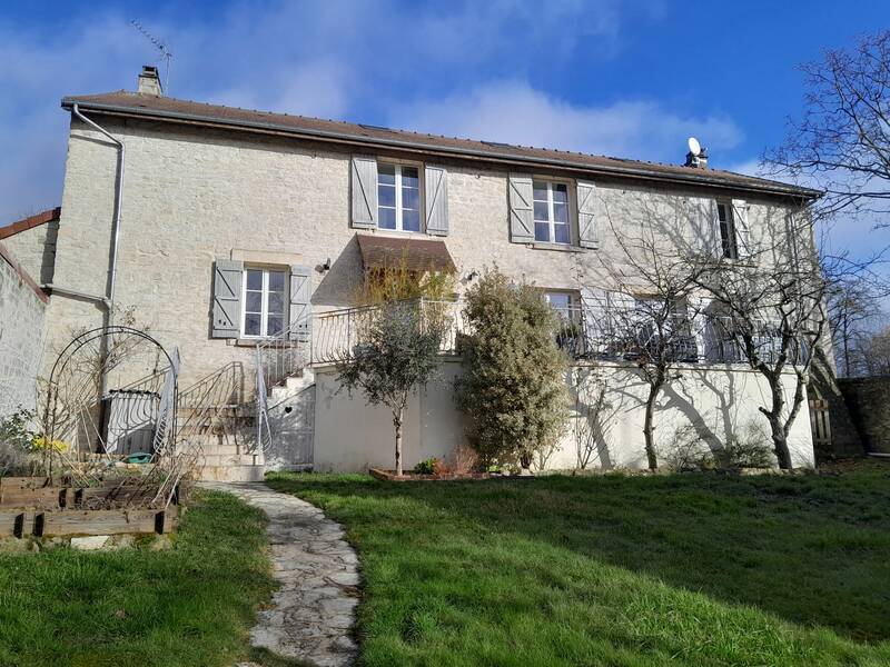 Chantilly (60500)