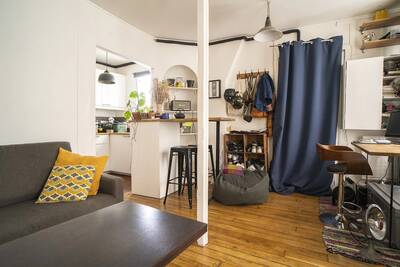 Location appartement studio Paris 18e