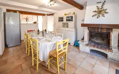 Monteux (84170)