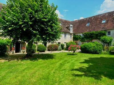 Vente maison 10 pièces Villers-Canivet (14420)