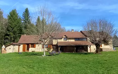 Jumilhac-Le-Grand (24630)