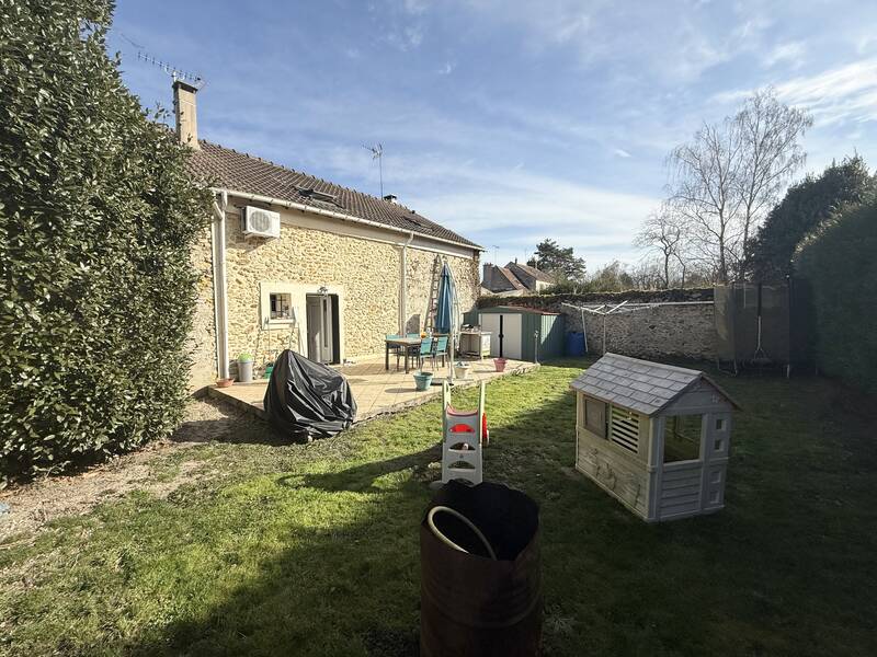 Marles-En-Brie (77610)