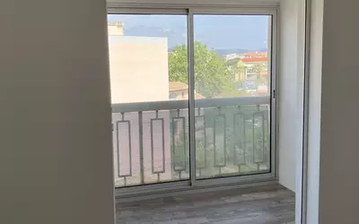 Fréjus (83600)