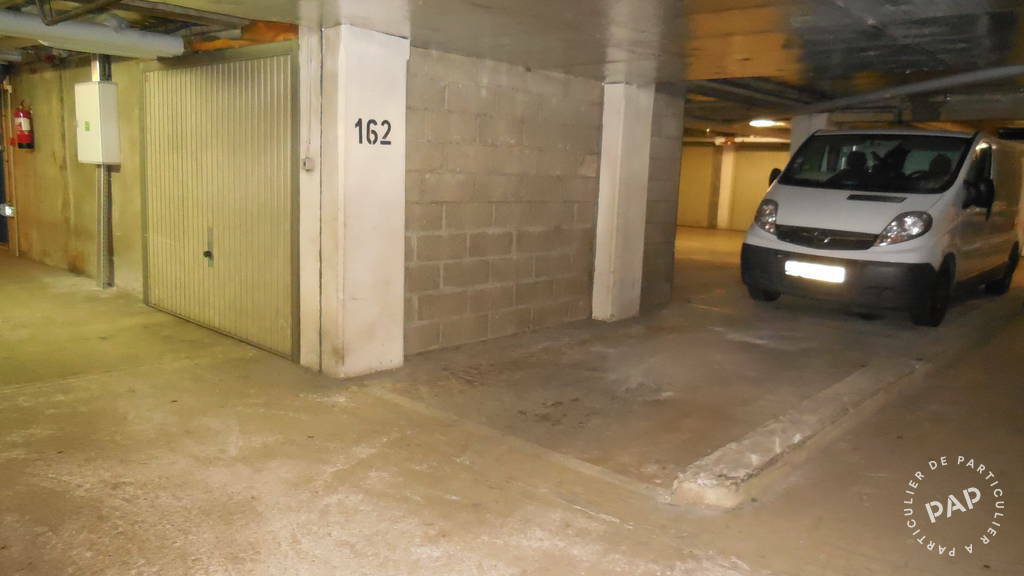 Location Garage, parking Paris 20E (75020)  90&nbsp;&euro;
