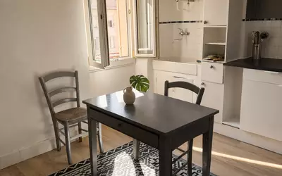 Toulon (83000)