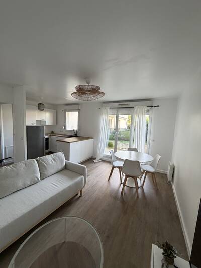 Location appartement 2 pièces Évry-Courcouronnes (91)