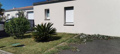 Vente maison 4 pièces Saintes (17100)