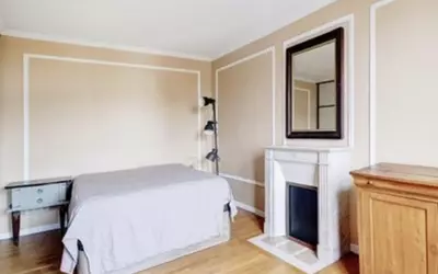 Paris 17E (75017)