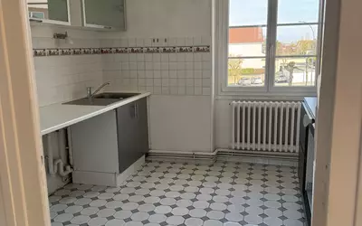 Dijon (21000)