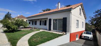Vente maison 10 pièces Les Essarts (85140)