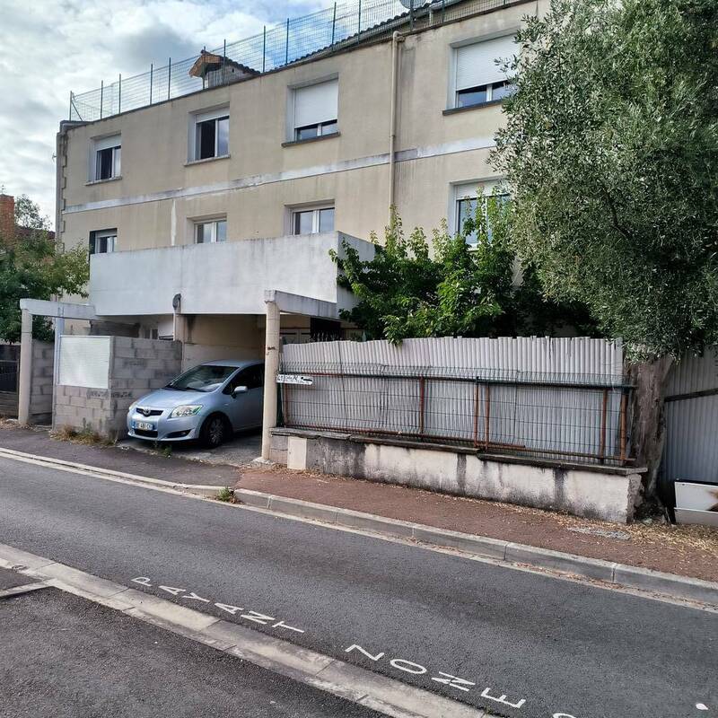 Talence (33400)-Immeuble Avec 500 Places De Parking Sur Tunnel Voté