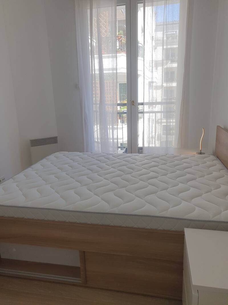 Issy-Les-Moulineaux (92130)