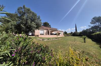 Vente maison 5 pièces Bagnols-en-Forêt (83600)