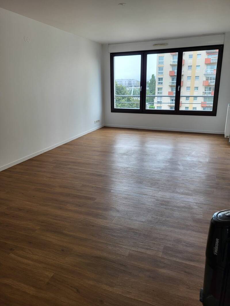 Saint-Denis (93200)