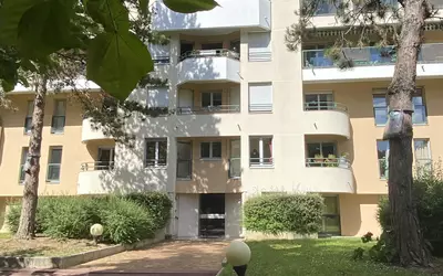 Saint-Cloud (92210)