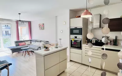Nanterre (92000)