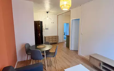 Nantes (44000)