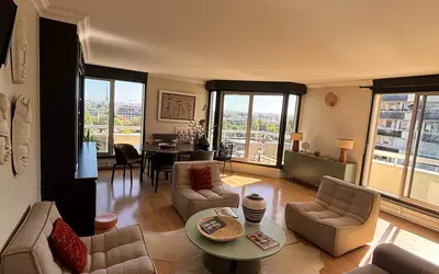 Avec Terrasse - Courbevoie Limite Neuilly Sur Seine -