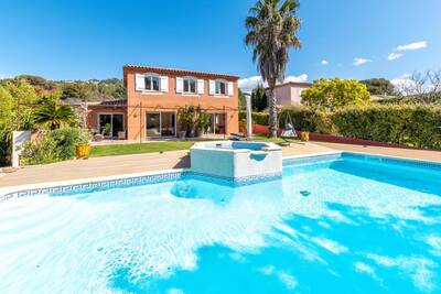 Vente maison 6 pièces Marseille 11e