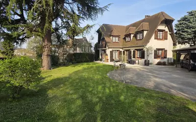 (200 M² Au Sol), Villebon-Sur-Yvette (91140)