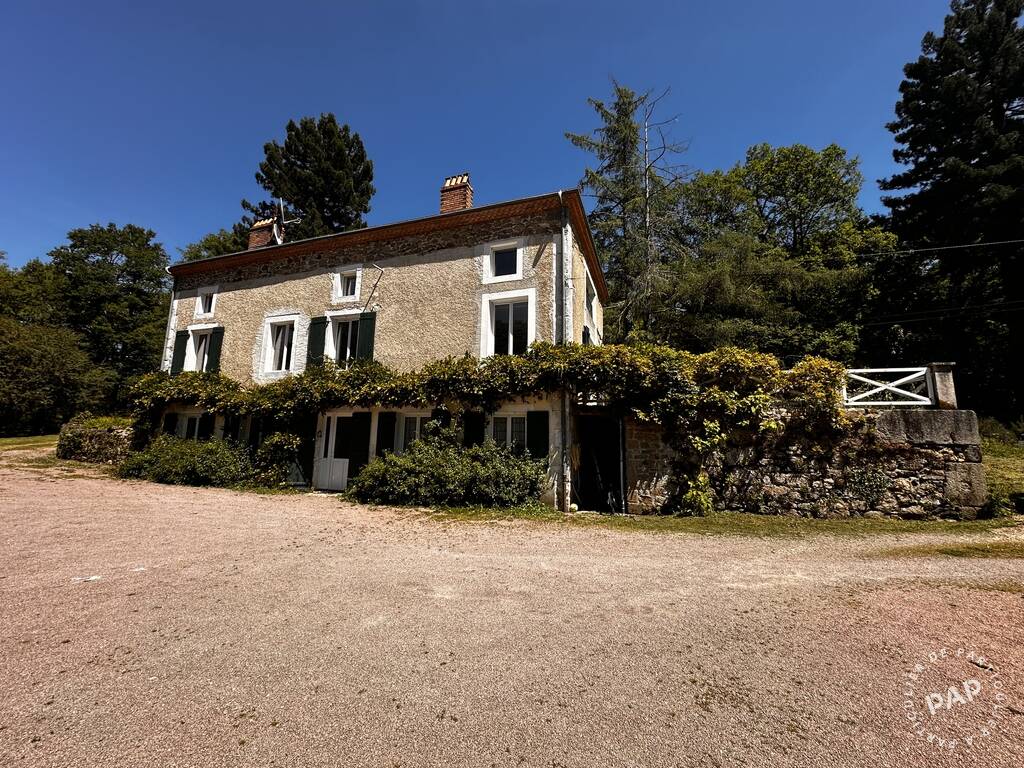 Vente maison 330 m² Savignac-De-Nontron (24300)