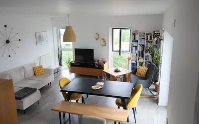 Nantes (44000)