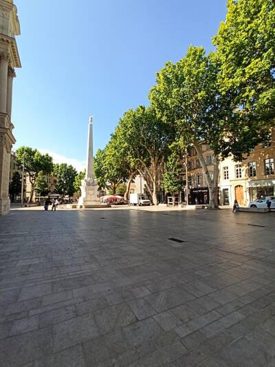 Location appartement studio Aix-en-Provence (13)