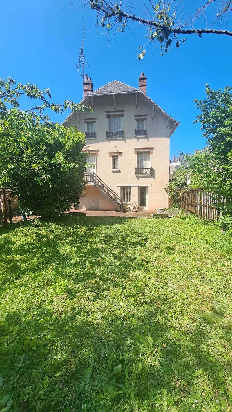 Malesherbes (45330)