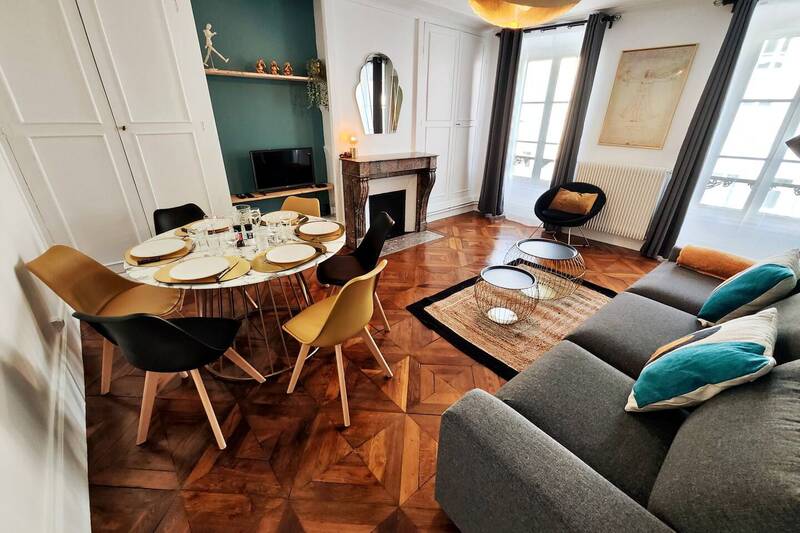 Fontainebleau (77300)