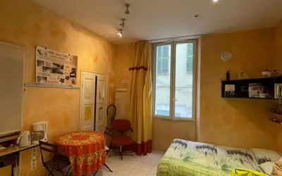 Toulon (83000)