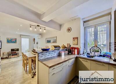 Vente maison 8 pièces Piolenc (84420)