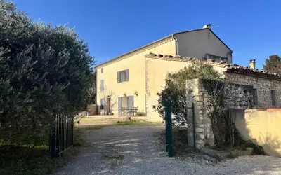 Pernes-Les-Fontaines (84210)