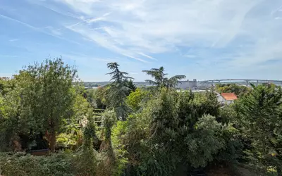 Nantes (44000)