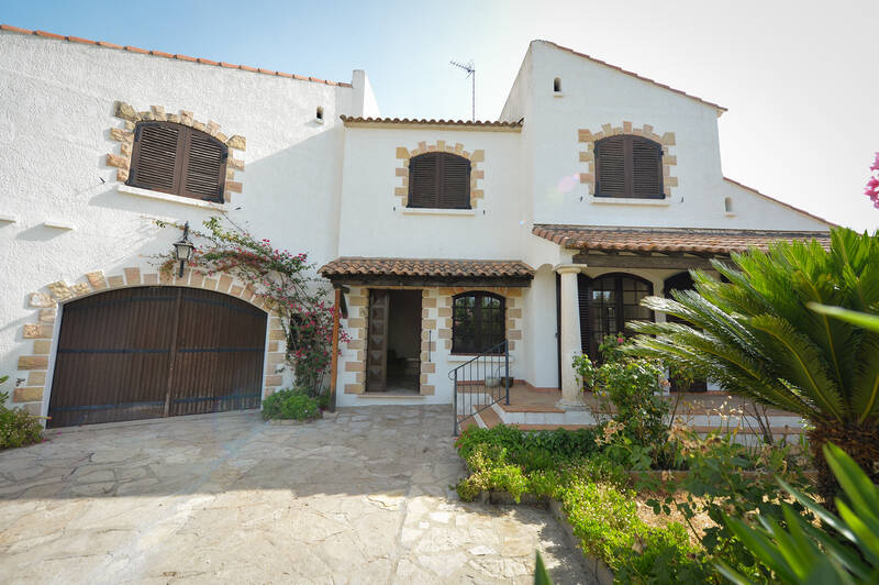 Lunel (34400)