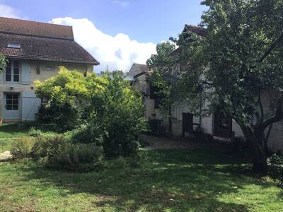 Vente maison 6 pièces Moulins-en-Tonnerrois (89310)