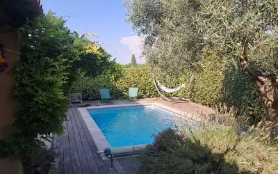 Pertuis (84120)