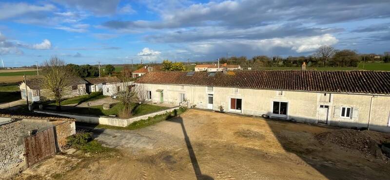 Coulombiers (86600)