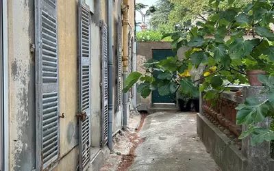 Fréjus (83600)