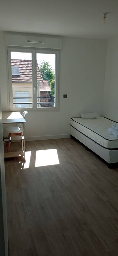 Location chambre en colocation 6 pièces Saint-Denis (93)