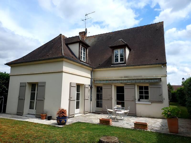 Senlis (60300)