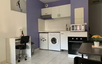 Nantes (44000)