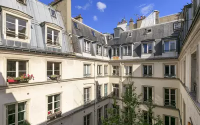 Paris 9E