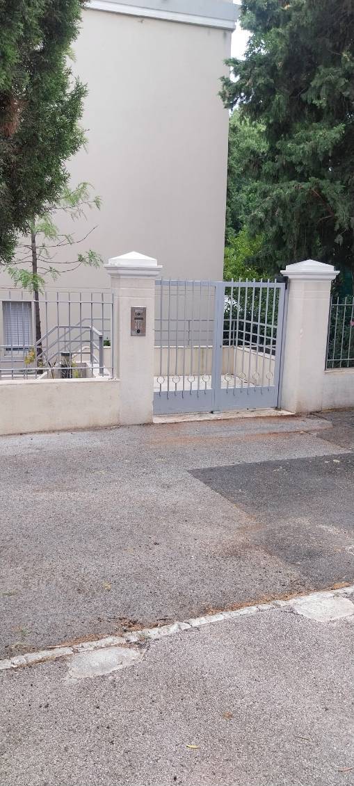 Toulon (83000)