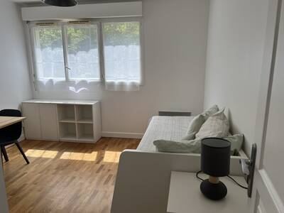 Location appartement studio Issy-les-Moulineaux (92130)