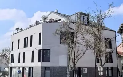 Montreuil (93100)