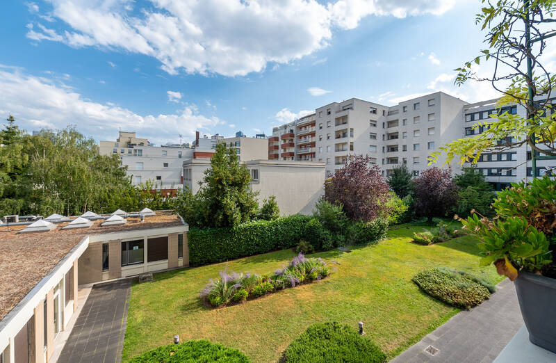 Courbevoie (92400)