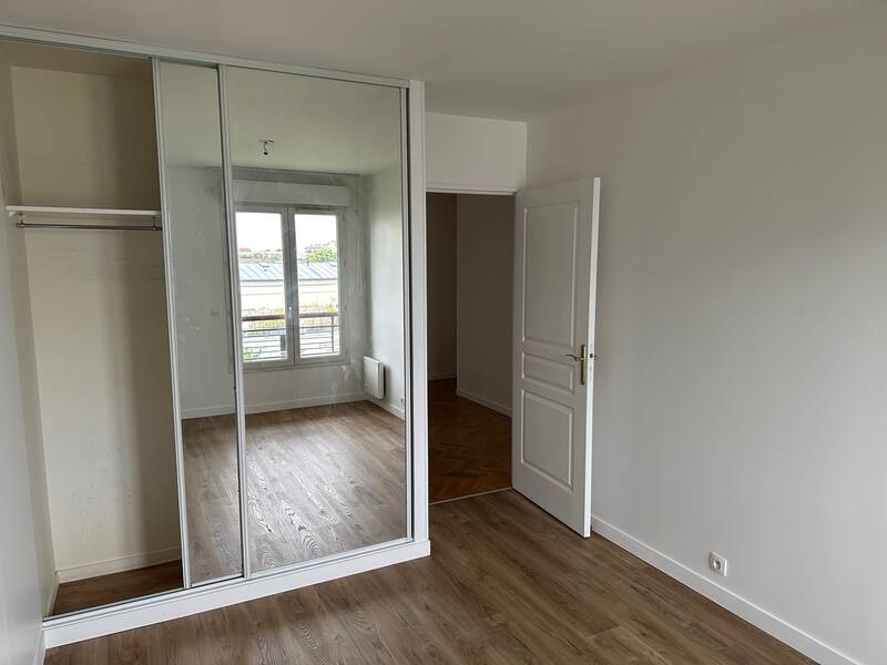 Bois-Colombes (92270)