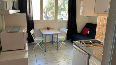 Location appartement studio Aix-en-Provence (13)